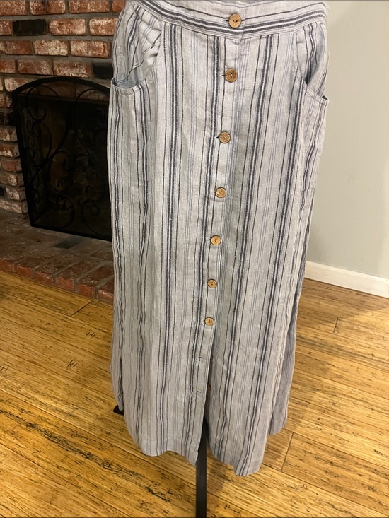 Faherty Dresses & Skirts - Faherty $148 NWT Striped Button-Front Maxi Skirt